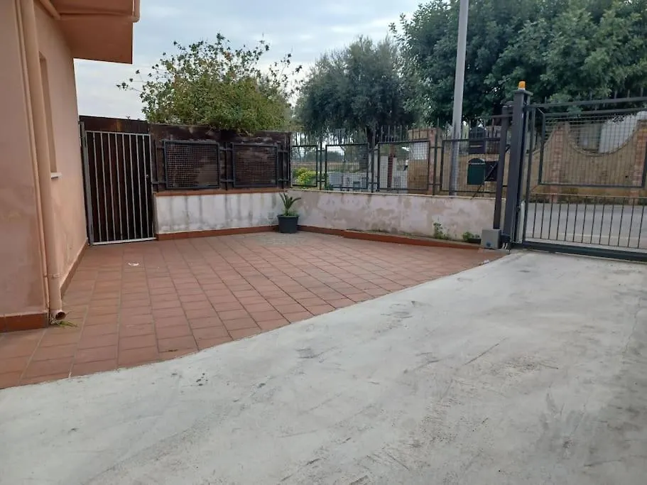 Casa Alessandro A Santa Flavia Holiday home