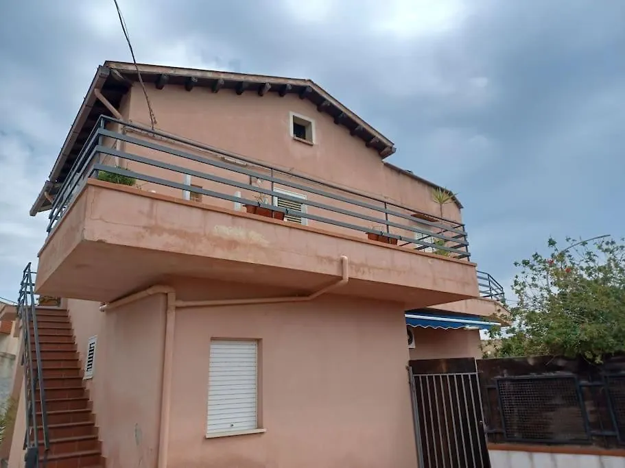 Holiday home Casa Alessandro A Santa Flavia