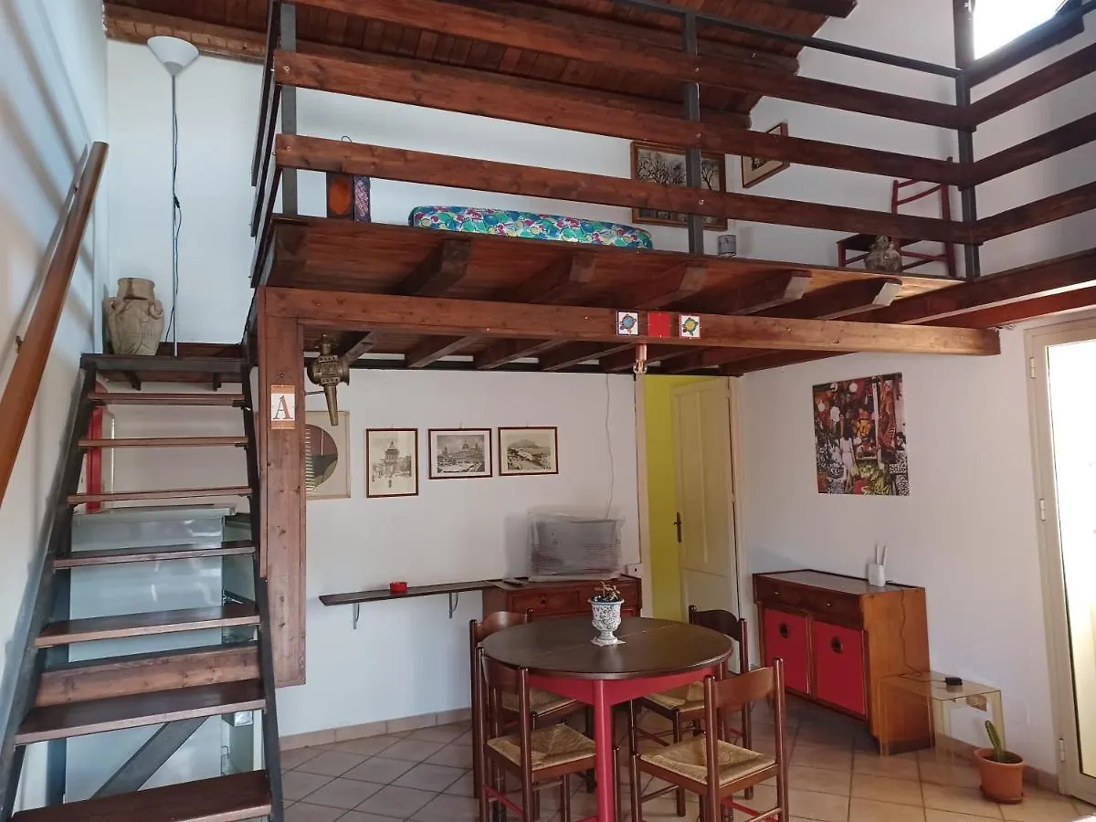 Casa Alessandro A Santa Flavia Italy